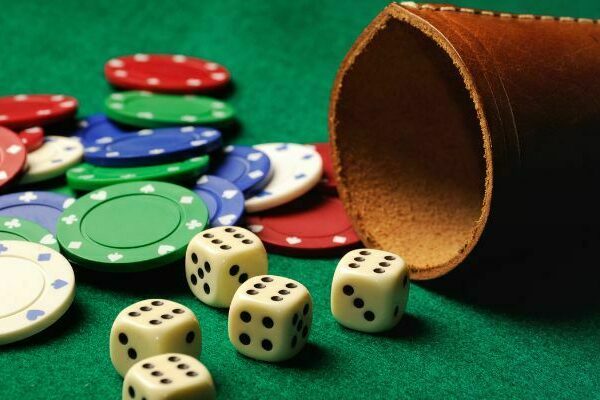 Game Tài Xỉu Online Tại Nhà Cái Red88 Có Gì Hấp Dẫn?